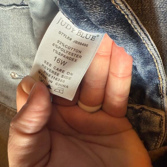 Judy Blue Jeans Women's Wide Leg Crop Medium Wash Blue Stretch Denim Patch 16W - Picture 5 of 8